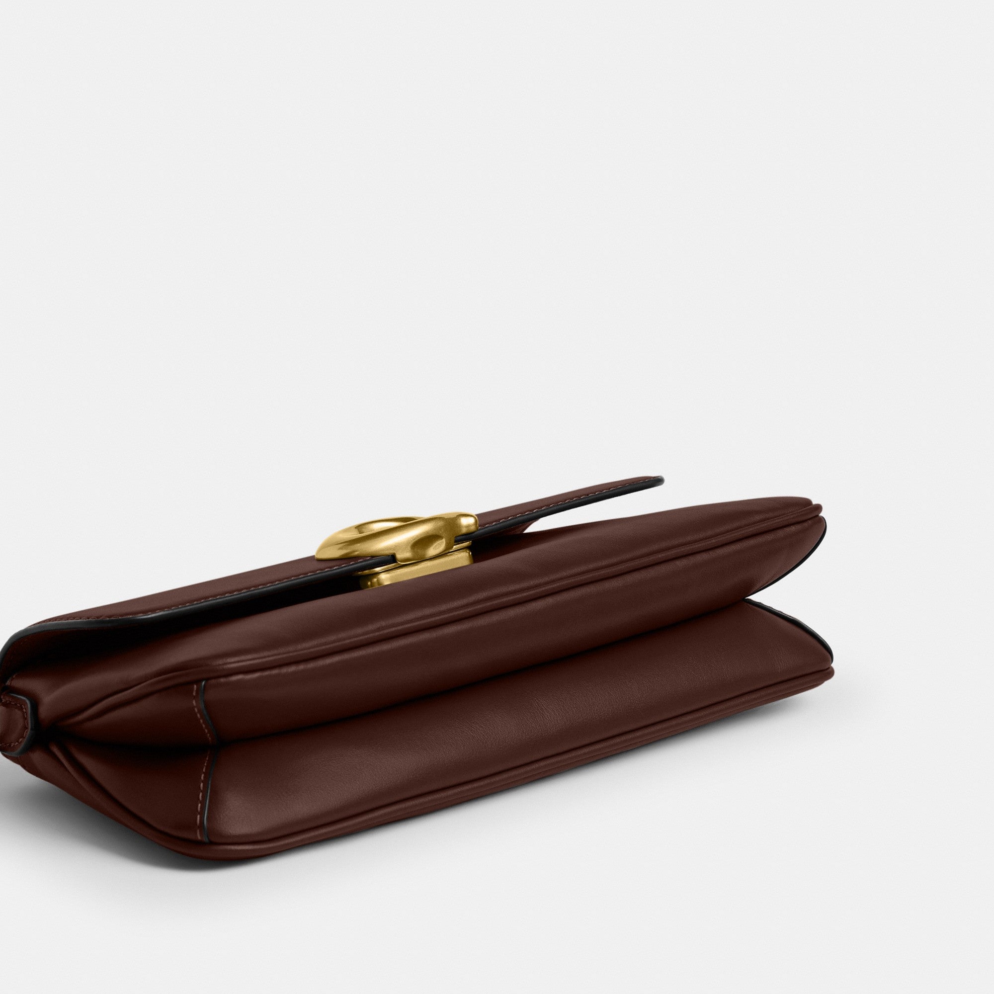 Jet Shoulder Bag